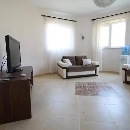 Stone House 4 With 5 Bedroom And Pool *